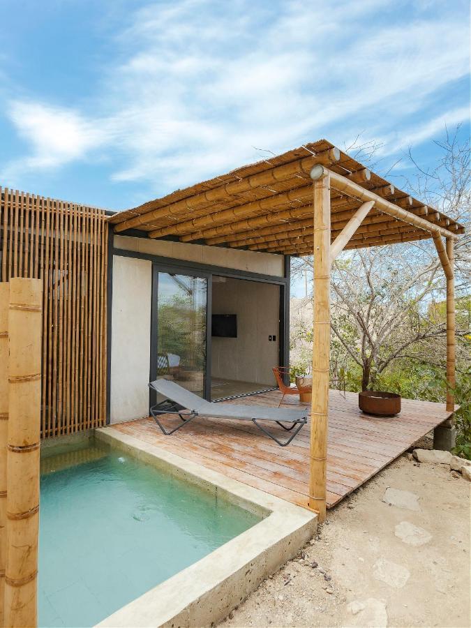 Eolia Sustainable Design Hotel 만타 외부 사진