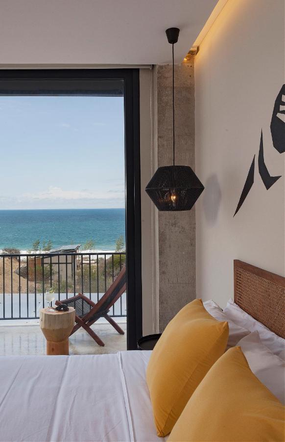 Eolia Sustainable Design Hotel 만타 외부 사진