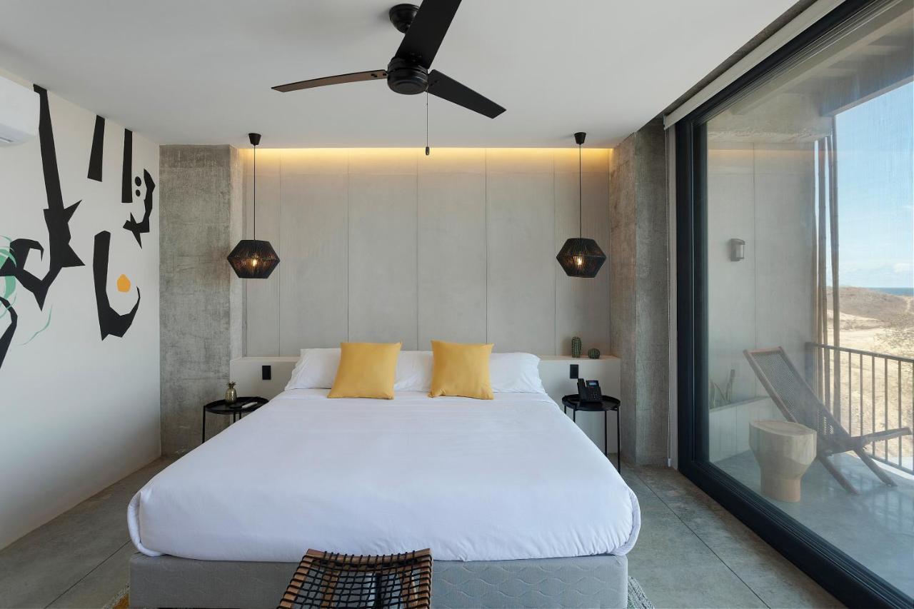Eolia Sustainable Design Hotel 만타 외부 사진
