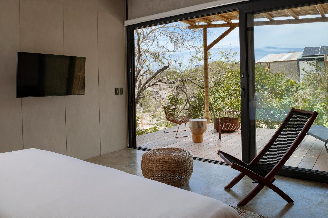 Eolia Sustainable Design Hotel 만타 외부 사진